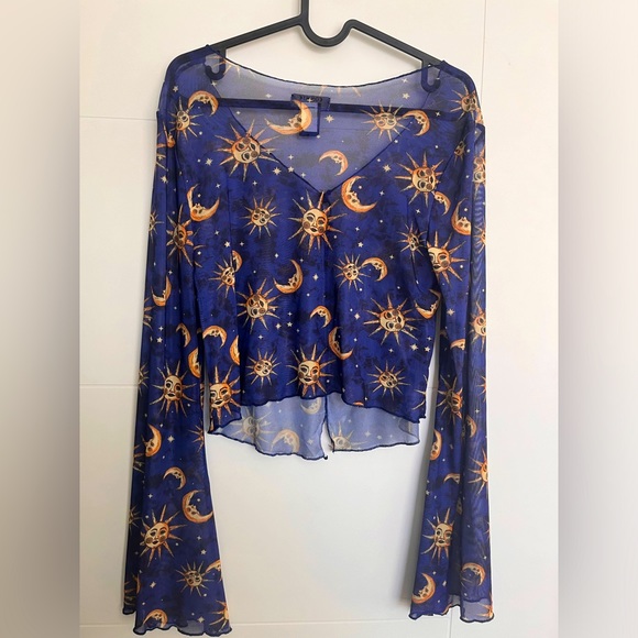 Celestial sun and moon shirt - Picture 2 of 3